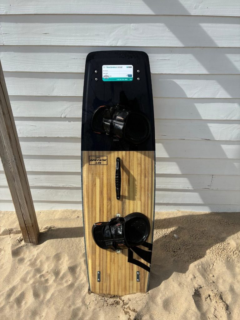Naish RPT 135 × 42 tweedehands kite te koop bij Surf and Fly